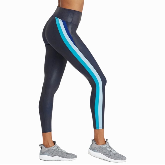 Spanx Faux Leather Track Stripe 7/8 Leggings - Picture 4 of 6